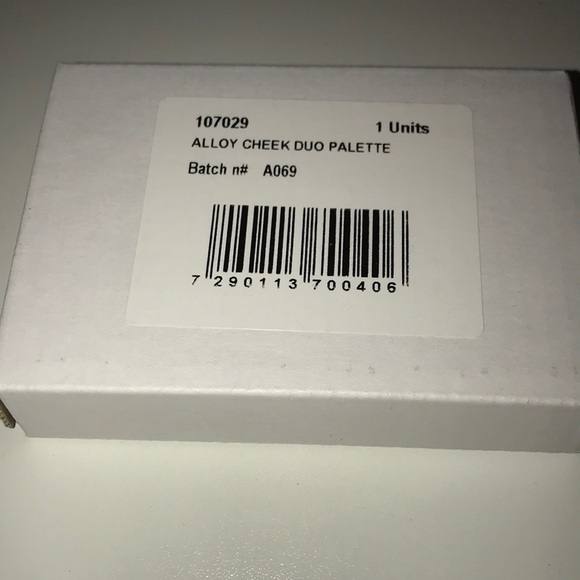 Natasha Denona Alloy Cheek Duo Bronze&Glow Palette - Picture 6 of 8